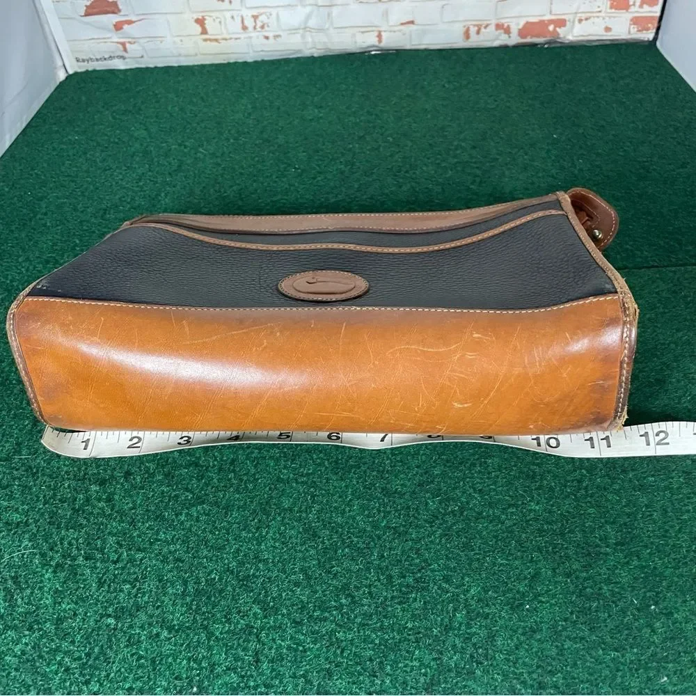 Vtg Dooney & Burke Leather Bag - Picture 8 of 9